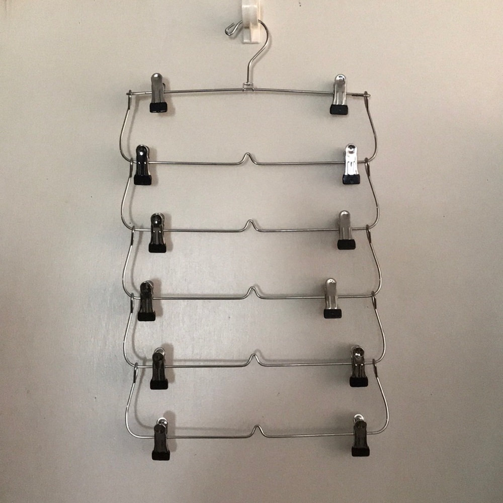 Six Tier Skirt Pants ClothetOrganizer Clip Hangers